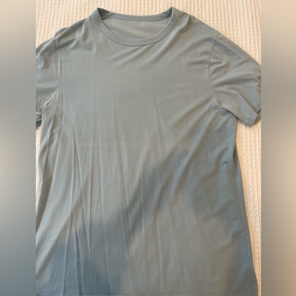 Lululemon Men’s Organic Cotton Classic-Fit T-Shirt - Picture 1 of 3